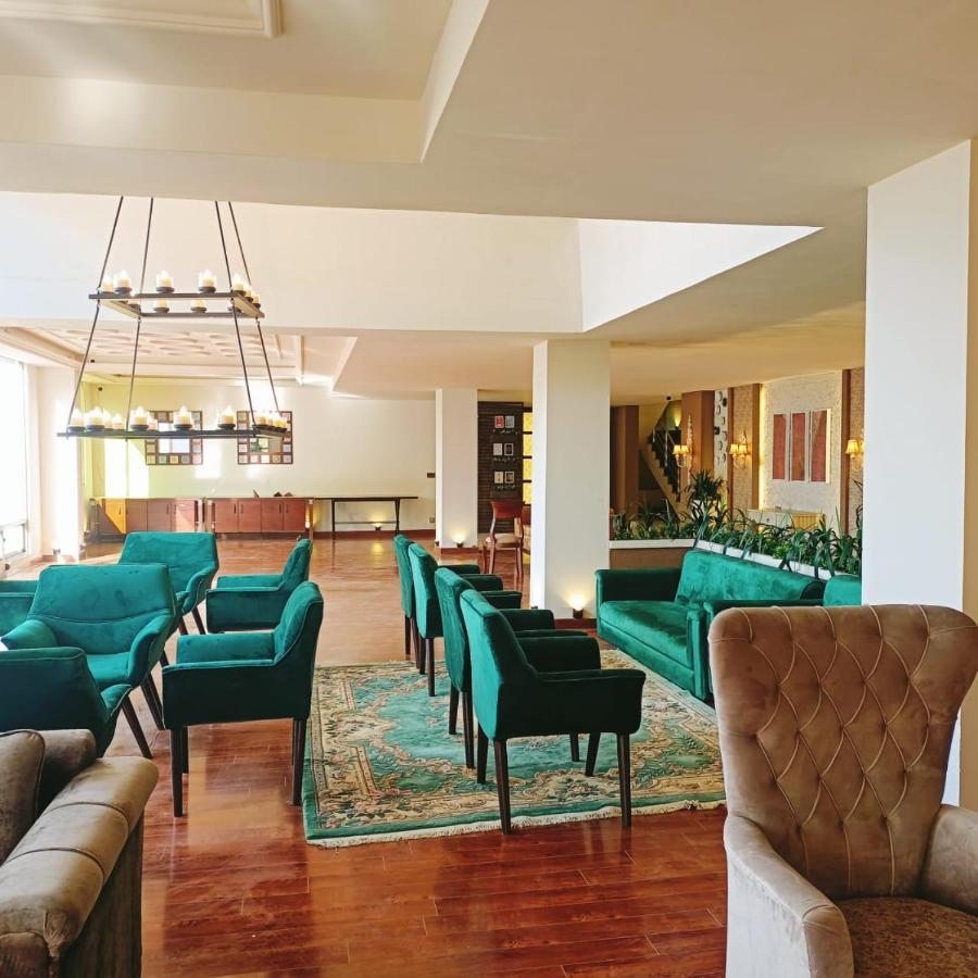 Shelton Suites Bhurban Kültér fotó