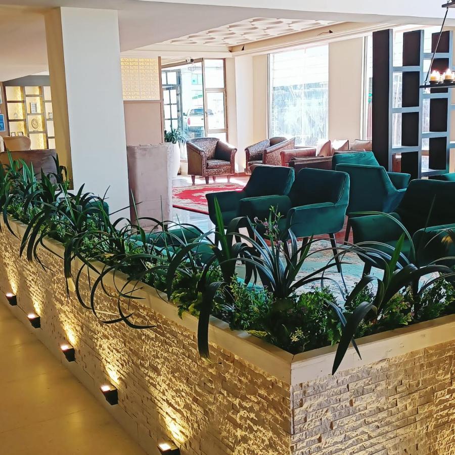 Shelton Suites Bhurban Kültér fotó