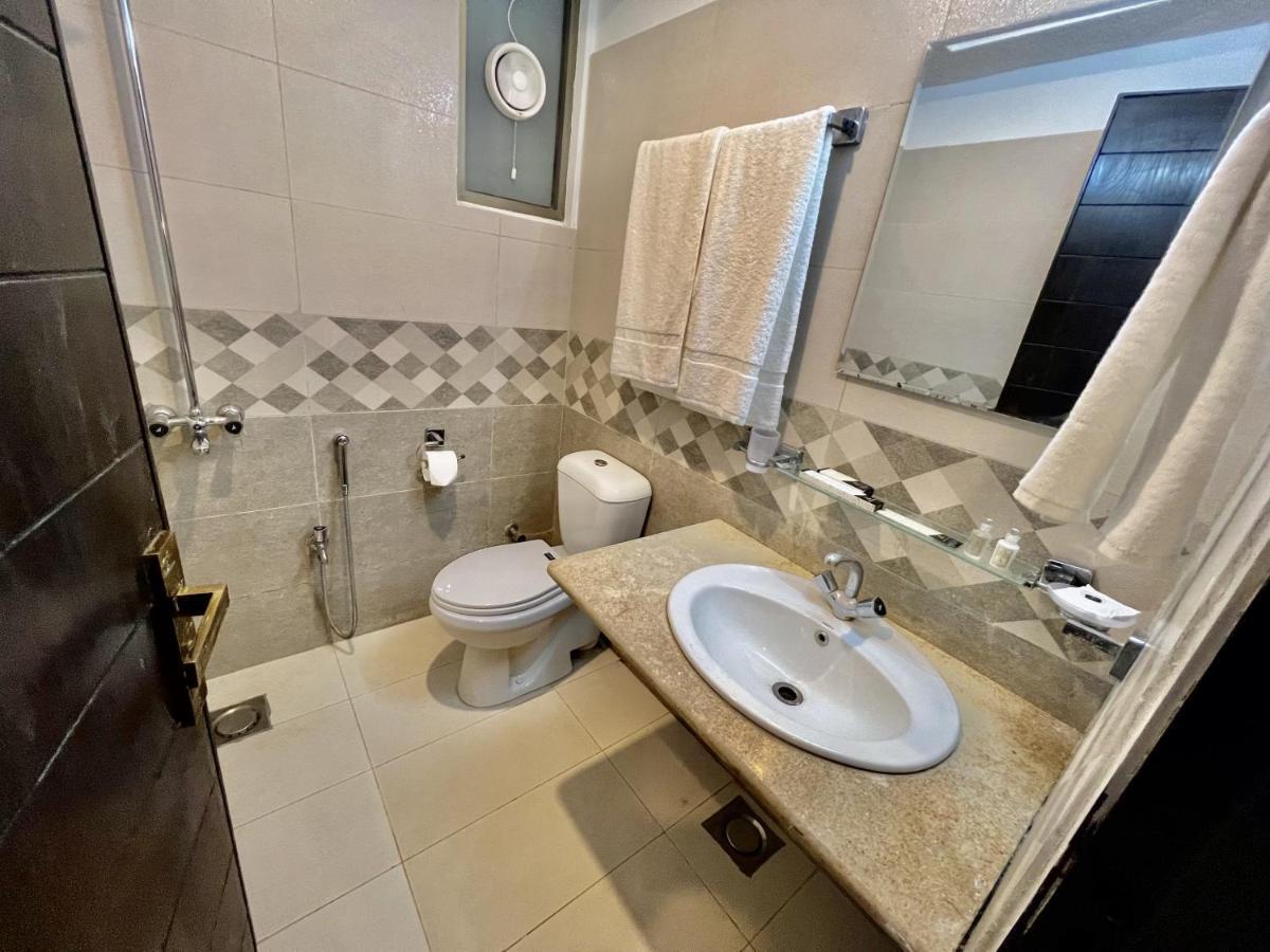 Shelton Suites Bhurban Kültér fotó