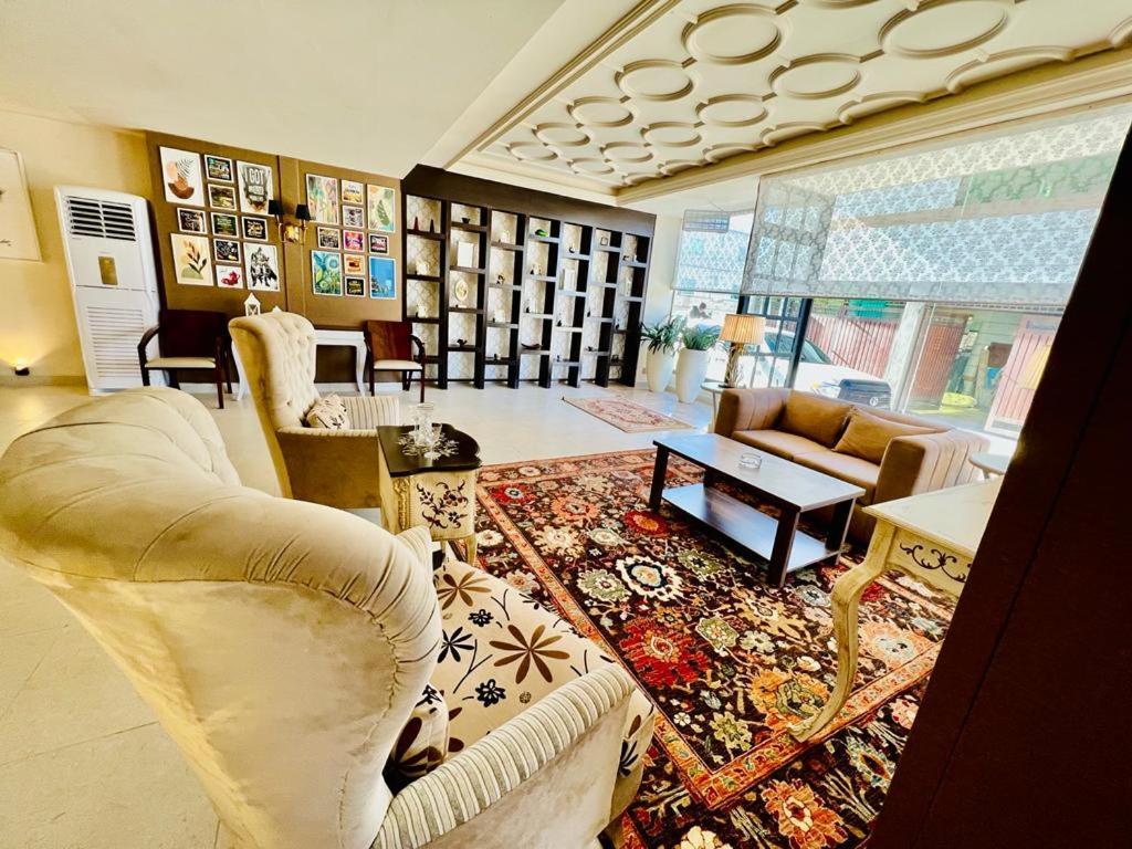 Shelton Suites Bhurban Kültér fotó